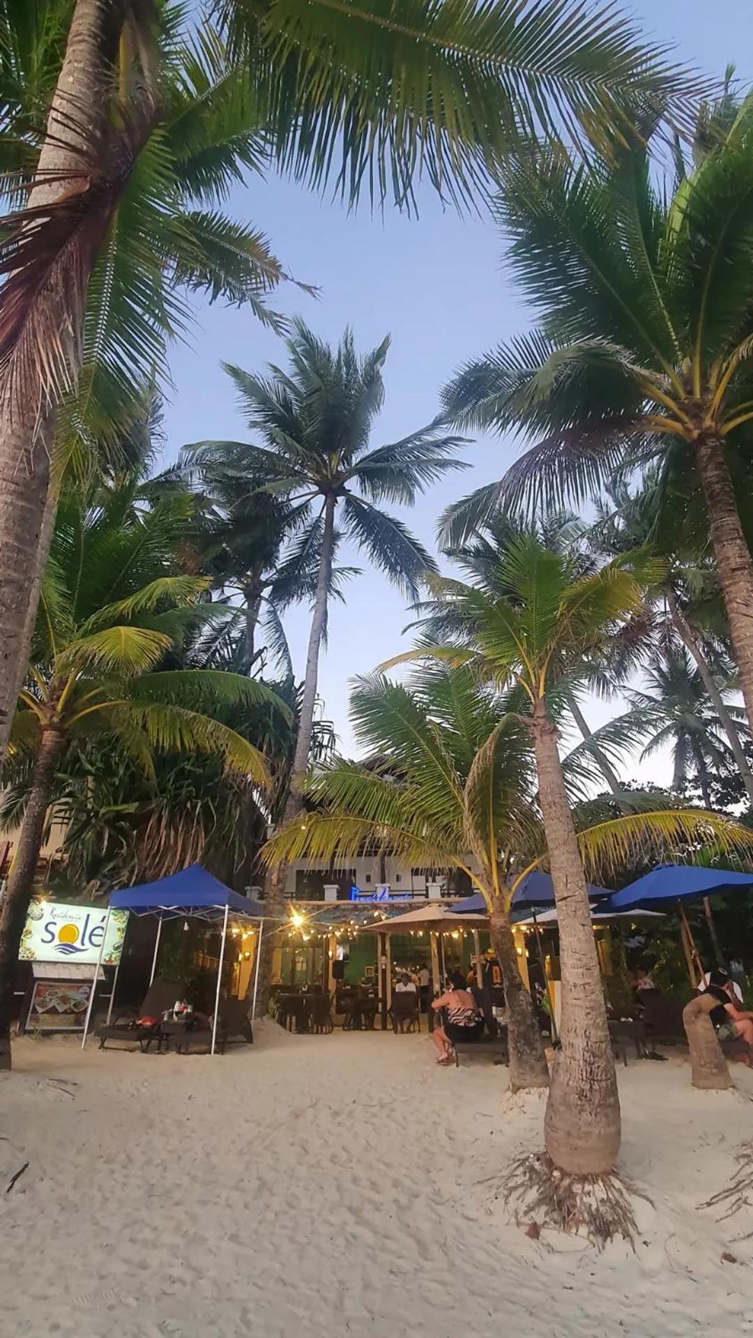 Residencia Boracay Hotell Balabag  Exteriör bild